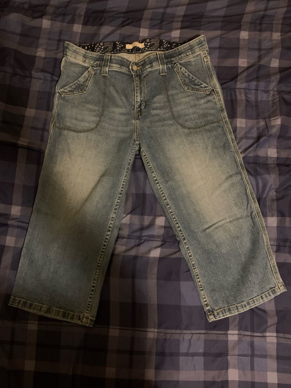 Levi’s cropped jeans size 16